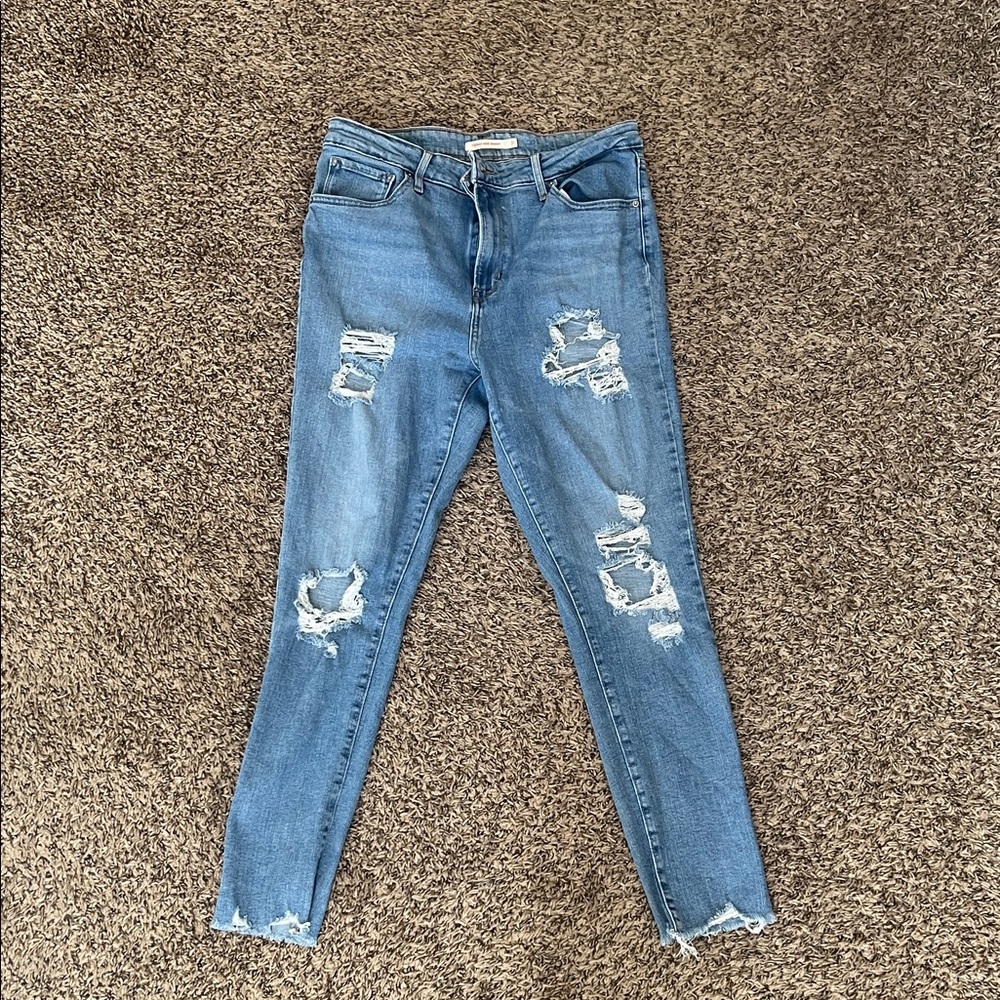 Levi's Women's Distressed Skinny Jeans in Blue